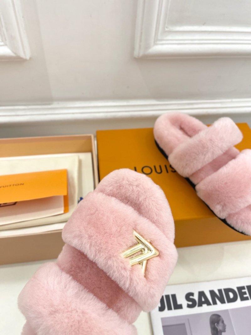 Louis Vuitton Slippers